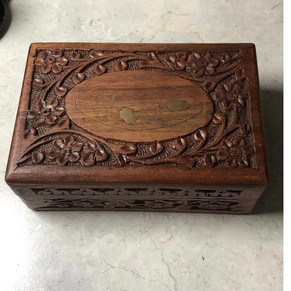 Vintage Wooden Hand-carved Lidded attached Intricate Detail Made India 6x2x3.75